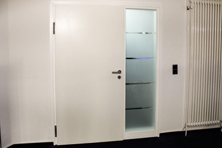 Innentüren Steuerberatungskanzlei (Ofener Strasse Oldenburg) (1/2)