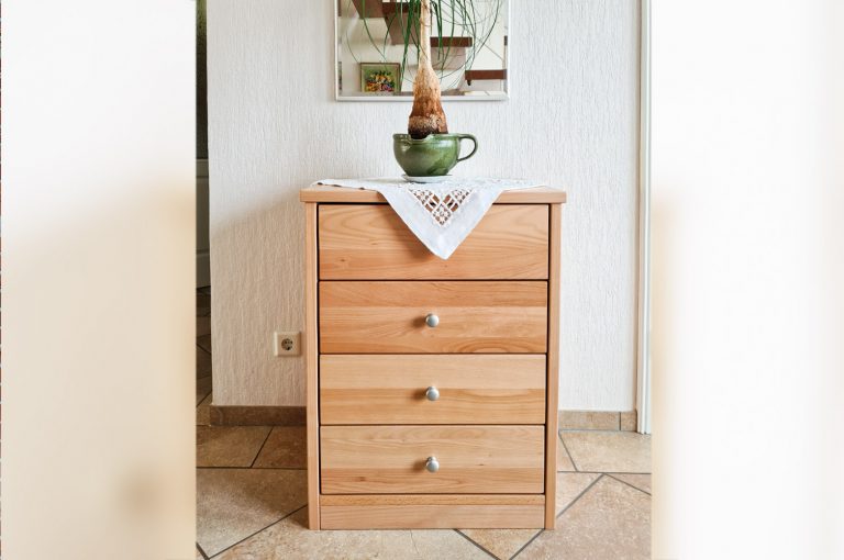 Solitärschränke Buche Massiv (1/2)